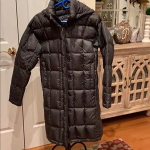 Women’s Small long north face Grey puffer